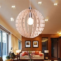 Lustre en bois vintage Others
