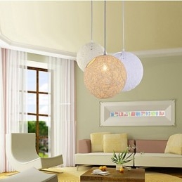 Lampe de forme sphérique et colorée, style country américain créatif.