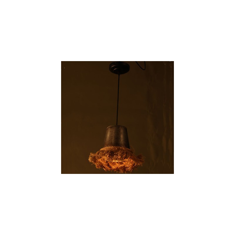 Faites de la corde de vieux lustre une création créative