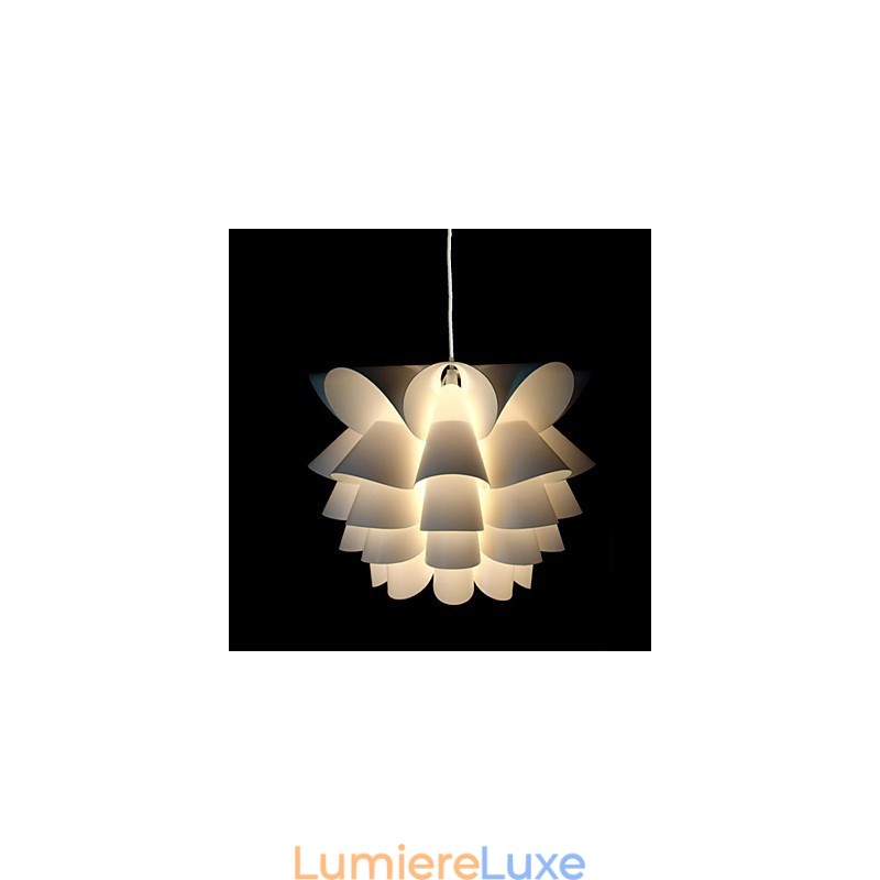 Lampe suspendue Lotus blanche contemporaine et minimaliste de Nordic Idea