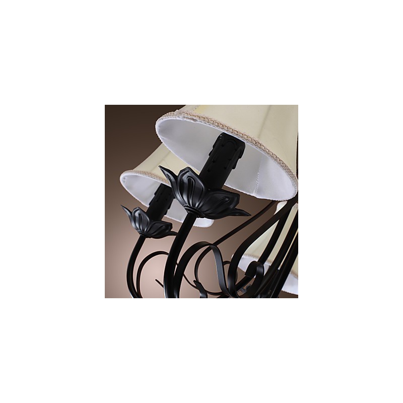 Lustre traditionnel classique en laiton antique