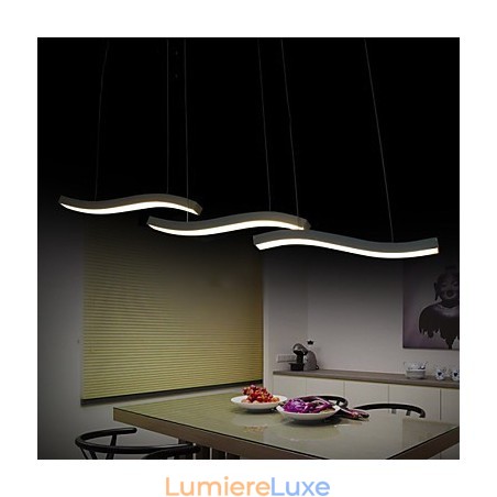 Suspension simple en acrylique au design ondulé Suspension simple en acrylique au design ondulé