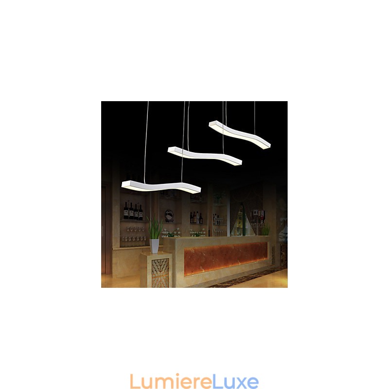 Suspension simple en acrylique au design ondulé