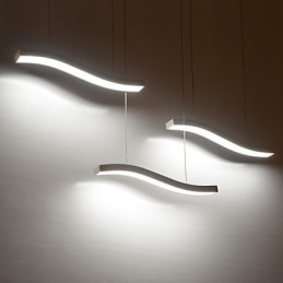 Suspension simple en acrylique au design ondulé