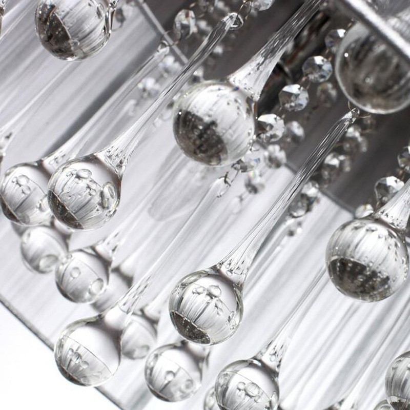 Lustre traditionnel classique en cristal et métal chromé