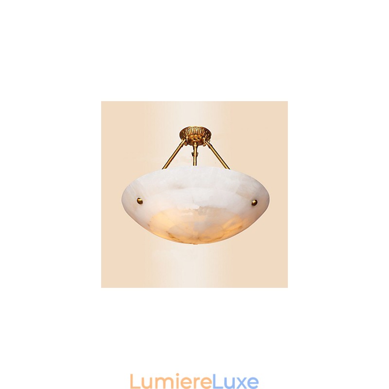 Balcons lumineux partout dans les plafonniers en cuivre et demi
