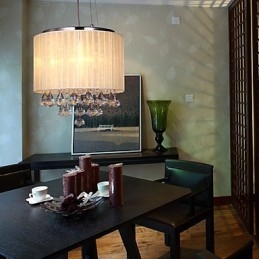 Élégante suspension en cristal à 4 lumières
