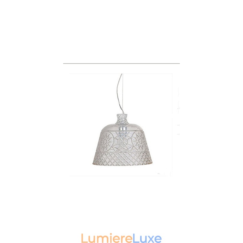 Le lustre avec pendentif en verre sculpté d'art décoratif
