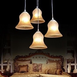 Suspension blanche à quatre lumières avec abat-jour en verre doré à la main, style rétro européen classique