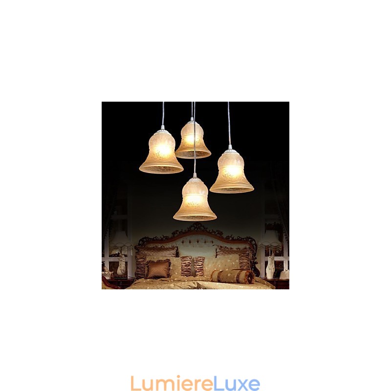 Suspension blanche à quatre lumières avec abat-jour en verre doré à la main, style rétro européen classique