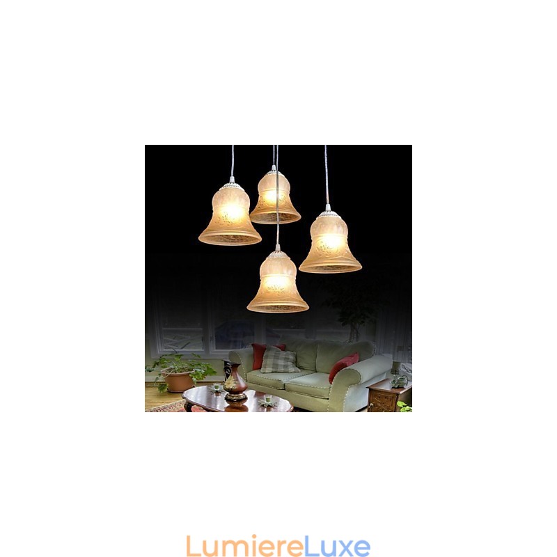 Suspension blanche à quatre lumières avec abat-jour en verre doré à la main, style rétro européen classique