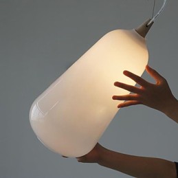 Lampe à suspension en forme de bouteille en verre blanc laiteux Natural Curve