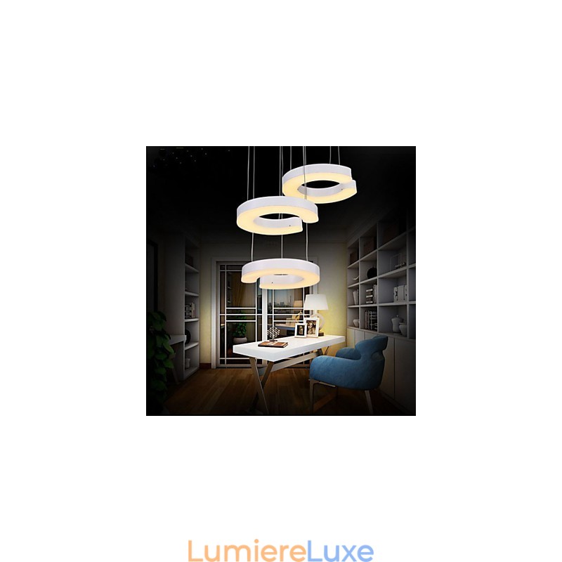 Lustre en acrylique de type Three C