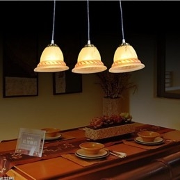 Suspension trois lumières bronze style européen rétro classique