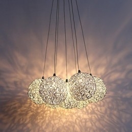Suspension contemporaine en aluminium à 7 lumières