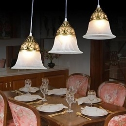 Suspension en bronze à trois lumières en verre moiré, style européen classique