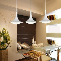 1 lustre suspendu en acrylique