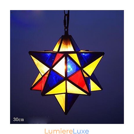 Lampe suspendue moderne en forme d'étoiles, style artistique et créatif, 30 cm Lampe suspendue moderne en forme d'étoiles, style artistique et créatif, 30 cm