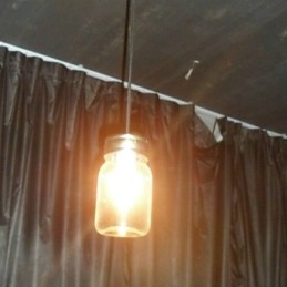 Suspension minimaliste moderne à 1 lumière en forme de bouteille