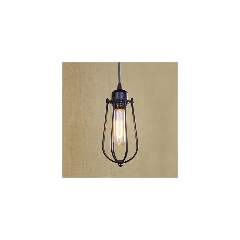 Lustre en fer forgé de style rural