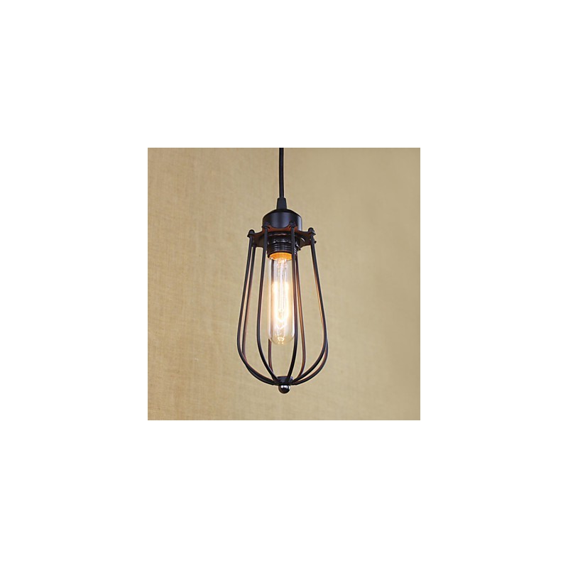 Lustre en fer forgé de style rural