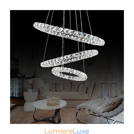 Suspension contemporaine moderne en métal chromé et cristal 44 W Suspension contemporaine moderne en métal chromé et cristal 44 W