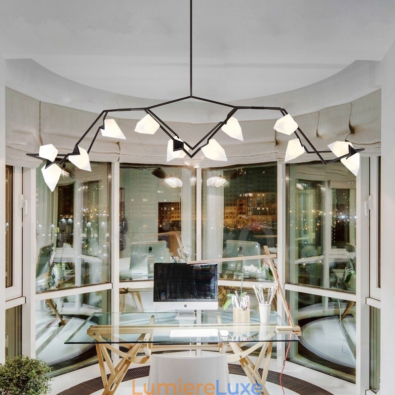 Lustre moderne et contemporain à 8 lumières