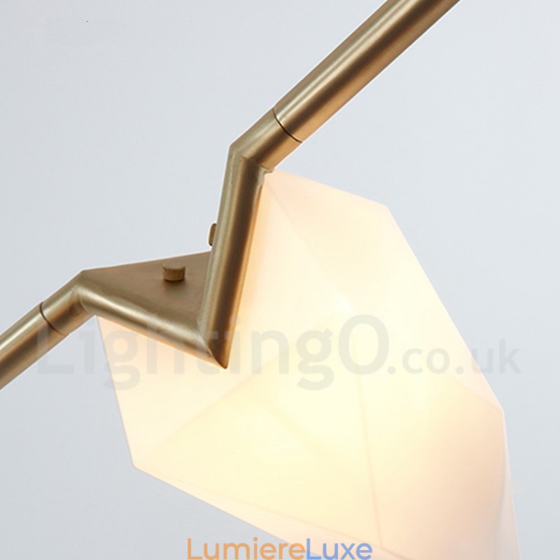 Lustre moderne et contemporain à 8 lumières
