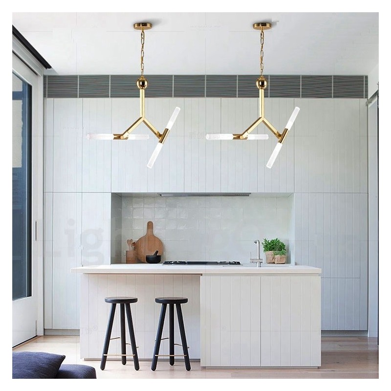 Lustre doré moderne et contemporain à 2 niveaux et 4 lumières