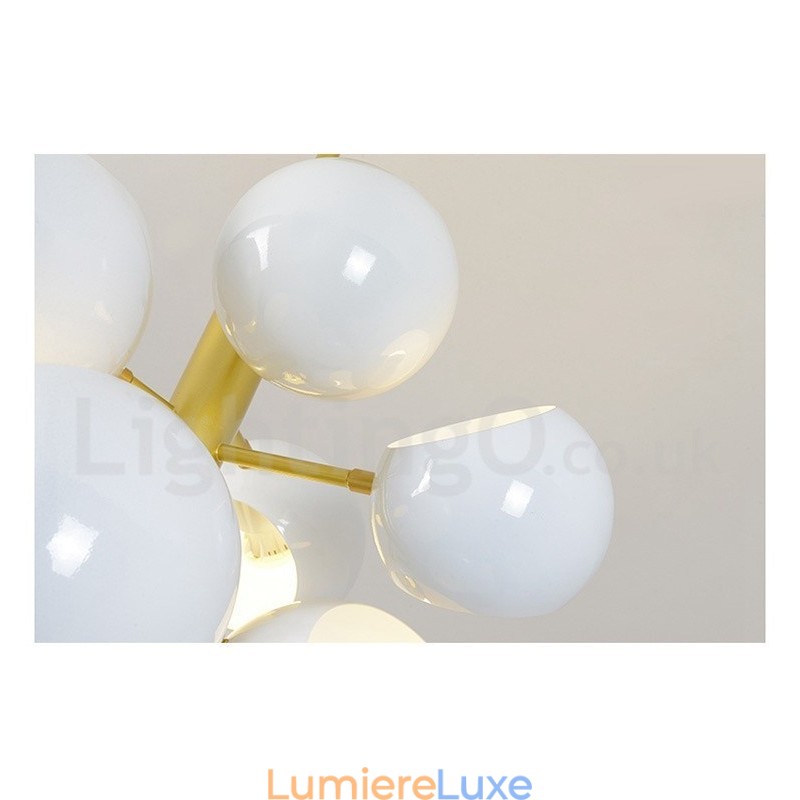 Lustre moderne et contemporain blanc à 10 lumières