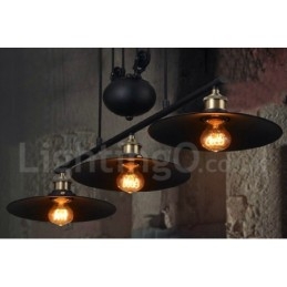 Suspension vintage en métal à 3 lumières de style country