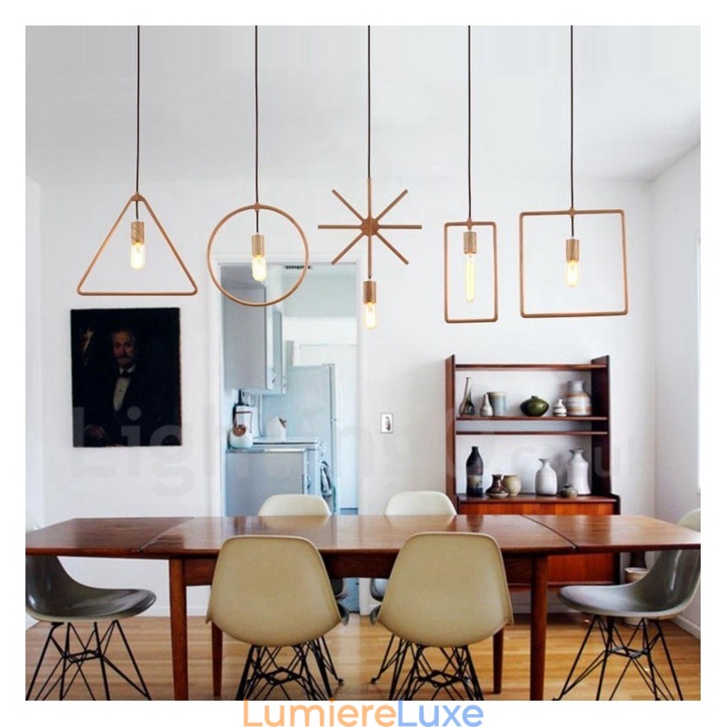 Suspension en bois rustique à 1 lumière