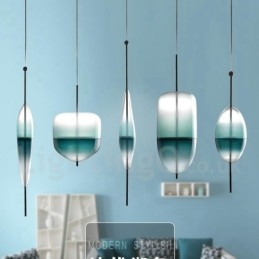 Suspension contemporaine moderne à dégradé de couleurs avec abat-jour en verre