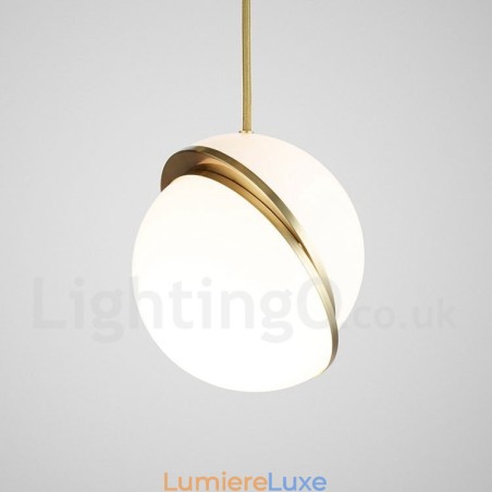 Suspension contemporaine moderne en cuivre avec abat-jour en verre Suspension contemporaine moderne en cuivre avec abat-jour en verre