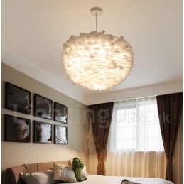 Suspension Plume Blanche