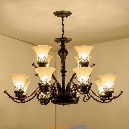 Lustre en métal intégré à 12 lumières de style rustique Lustre en métal intégré à 12 lumières de style rustique
