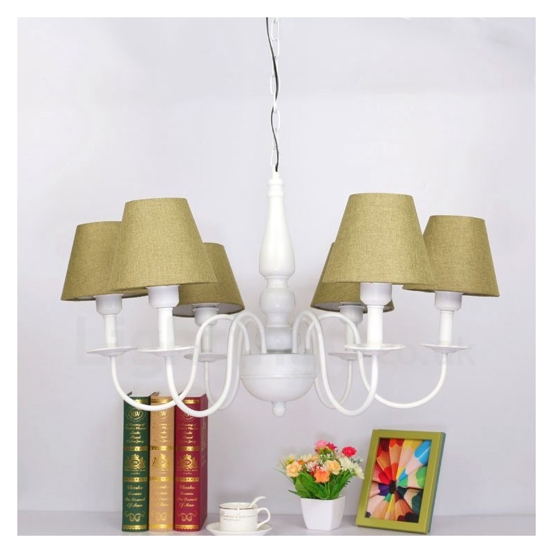 Lustre traditionnel classique intégré en métal
