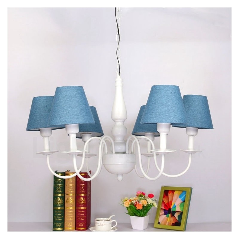 Lustre traditionnel classique intégré en métal