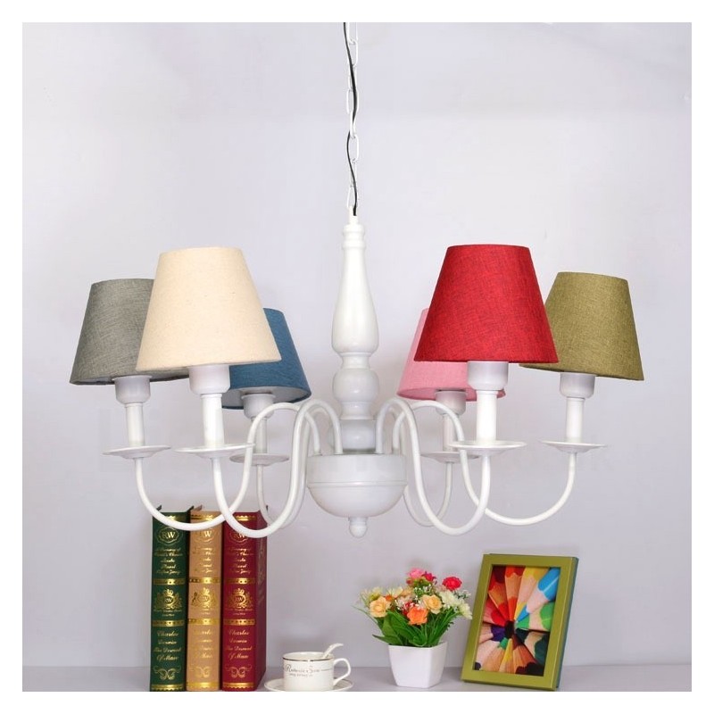 Lustre traditionnel classique intégré en métal