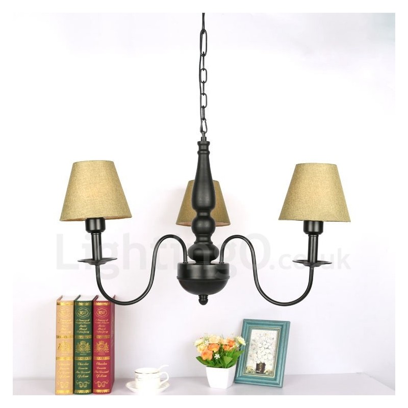 Lustre classique traditionnel en métal intégré à 3 lumières