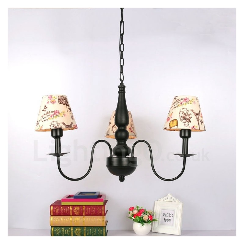 Lustre classique traditionnel en métal intégré à 3 lumières