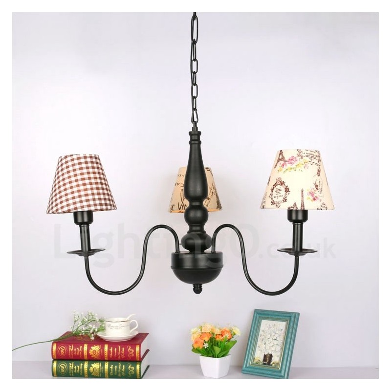 Lustre classique traditionnel en métal intégré à 3 lumières