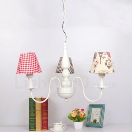 Lustre traditionnel classique intégré en métal