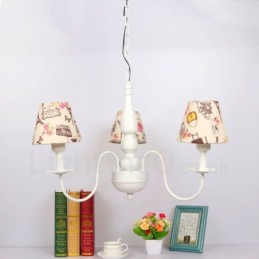 Lustre traditionnel classique intégré en métal