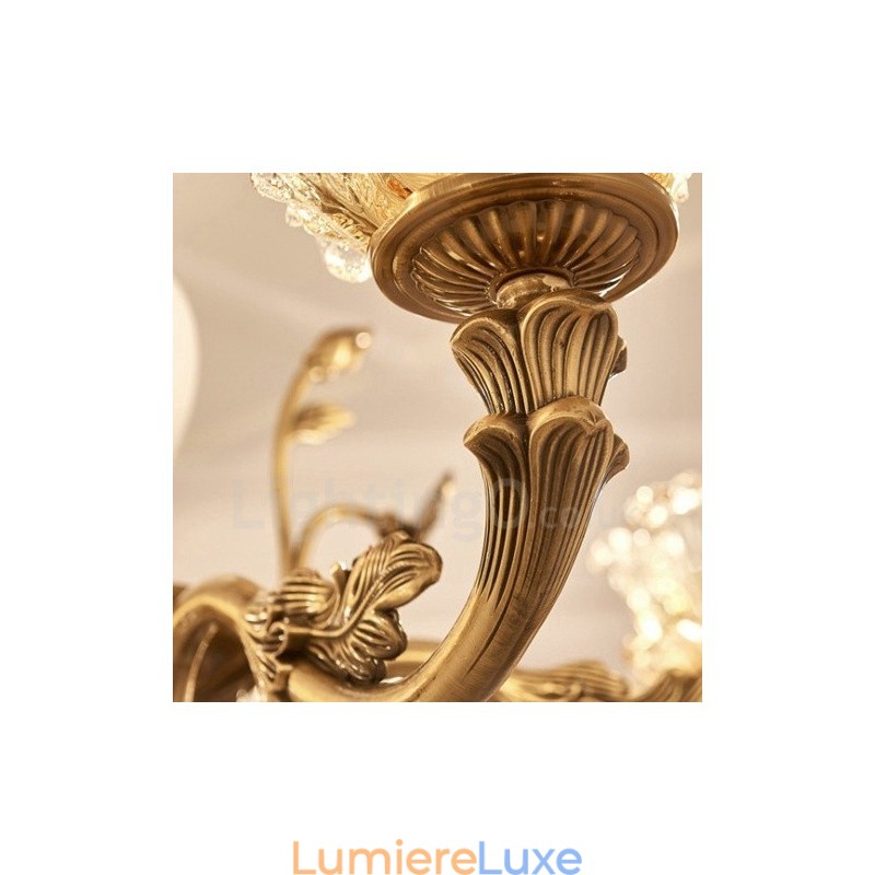 Lustre classique traditionnel en métal intégré à 6 lumières