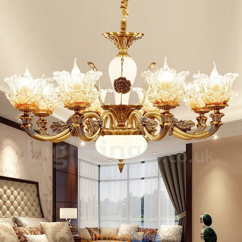 Lustre classique traditionnel en métal intégré à 8 lumières