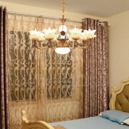 Lustre classique traditionnel en métal intégré à 8 lumières
