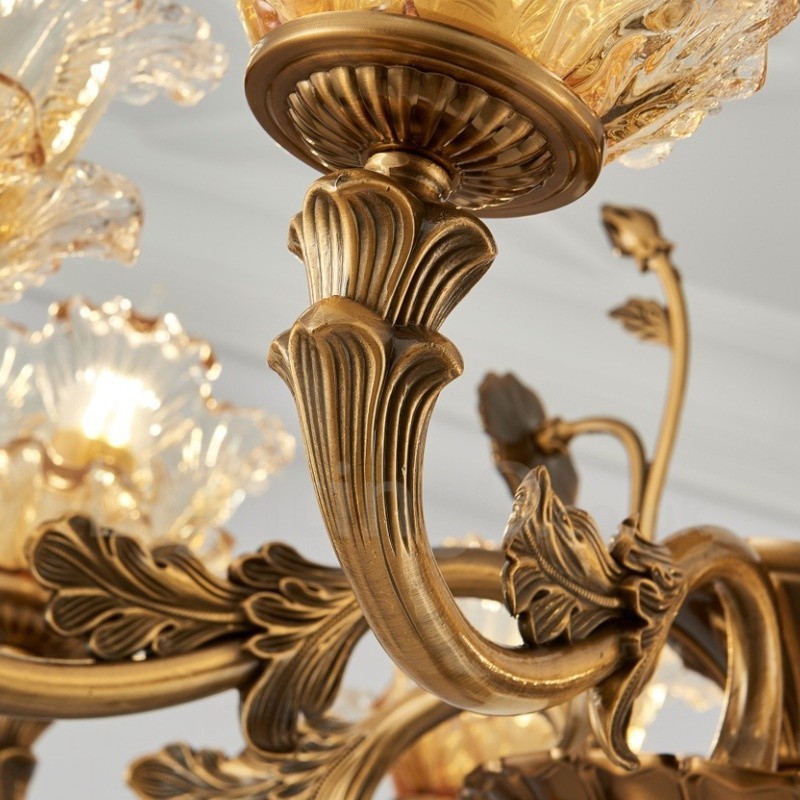 Lustre classique traditionnel en métal intégré à 15 lumières