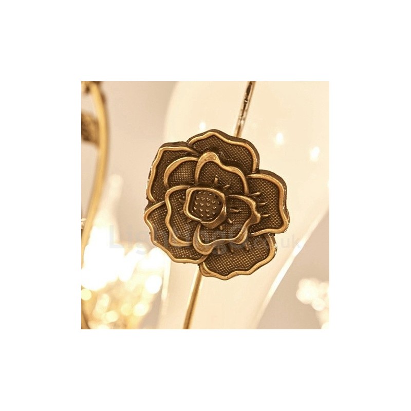 Lustre classique traditionnel en métal intégré à 15 lumières