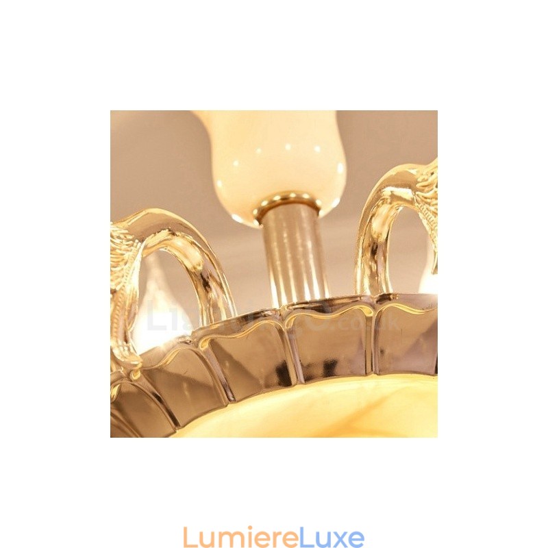 Lustre classique traditionnel en métal intégré à 6 lumières